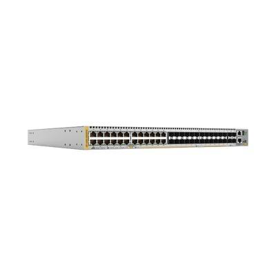 Switch Stackable 24-port 10/100/1000T y 24-port 100/1000 SFP, 4 SFP+ y doble hotswap