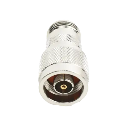 Adaptador en Línea, de Conector N Macho Inverso a N Hembra, Níquel/ Oro/ Teflón.