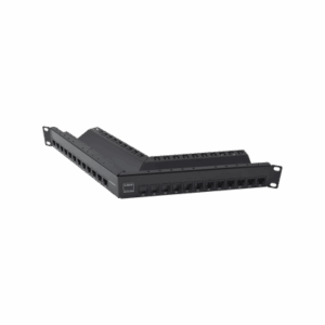 Patch Panel Z-MAX de 24 puertos, Blindado, Precargado con Jacks Categoria 6A, Angulado, 1UR