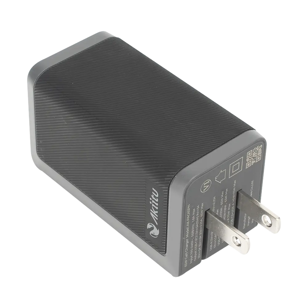 Cargador de Pared GaN III / 65W Máxima / 3 Puertos / 2 USB-C + 1 USB-A / PD 3.0 y QC 4.0 / Enchufe Plegable / 6 Protecciones de Seguridad