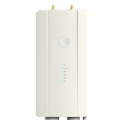 Radio para Enlace Backhaul / Wi-Fi 6 hasta 1 Gbps / 4.9-6.2 GHz / IP67 / PoE 802.3at / SFP Óptico - Imagen 3